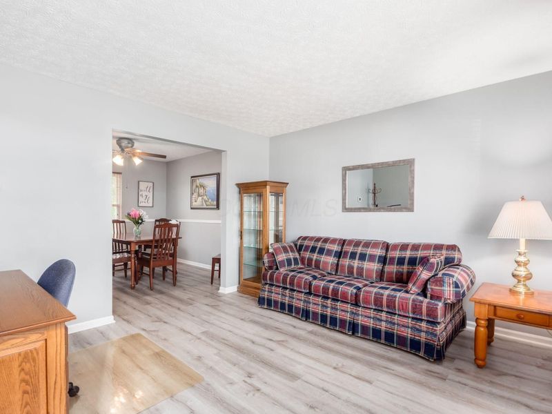 1000 Bright Star Court, Columbus, OH 43228 Photo 6