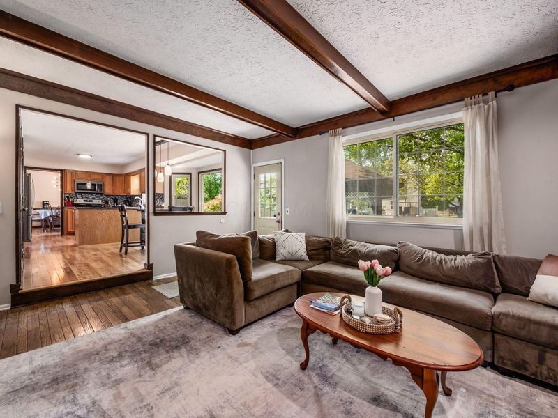 2956 Granada Hills Drive, Columbus, OH 43231 Photo 14