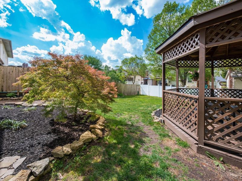 2956 Granada Hills Drive, Columbus, OH 43231 Photo 27