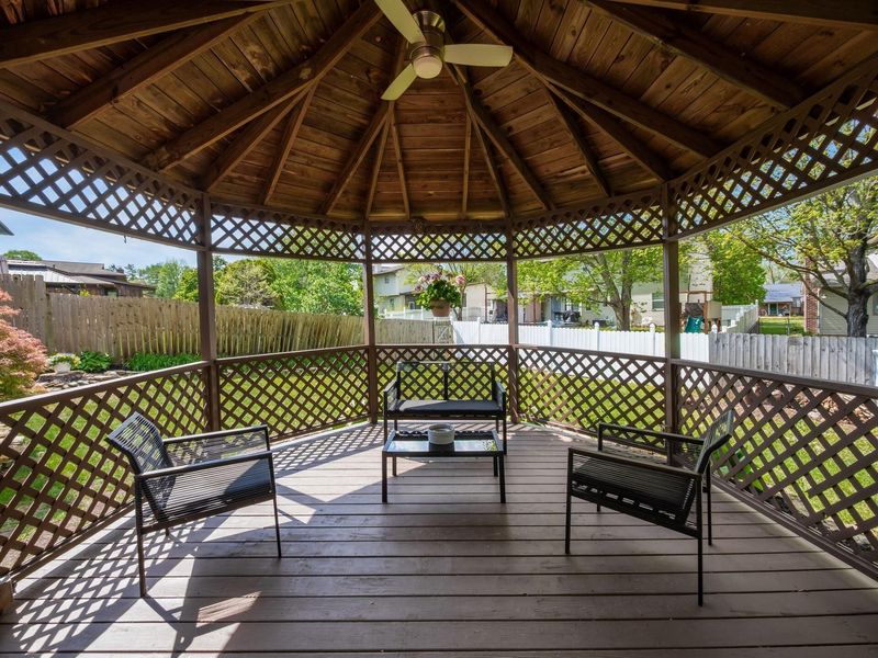 2956 Granada Hills Drive, Columbus, OH 43231 Photo 30