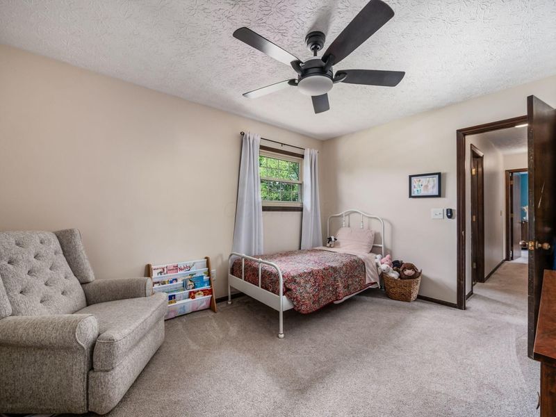 2956 Granada Hills Drive, Columbus, OH 43231 Photo 42