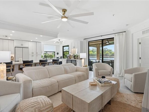 9476 Napoli LN , Unit 101, NAPLES, FL 34113