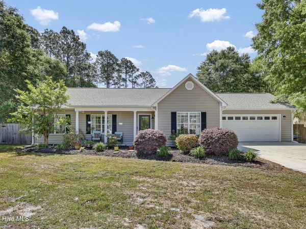 103 Greenview Court, Hampstead, NC 28443