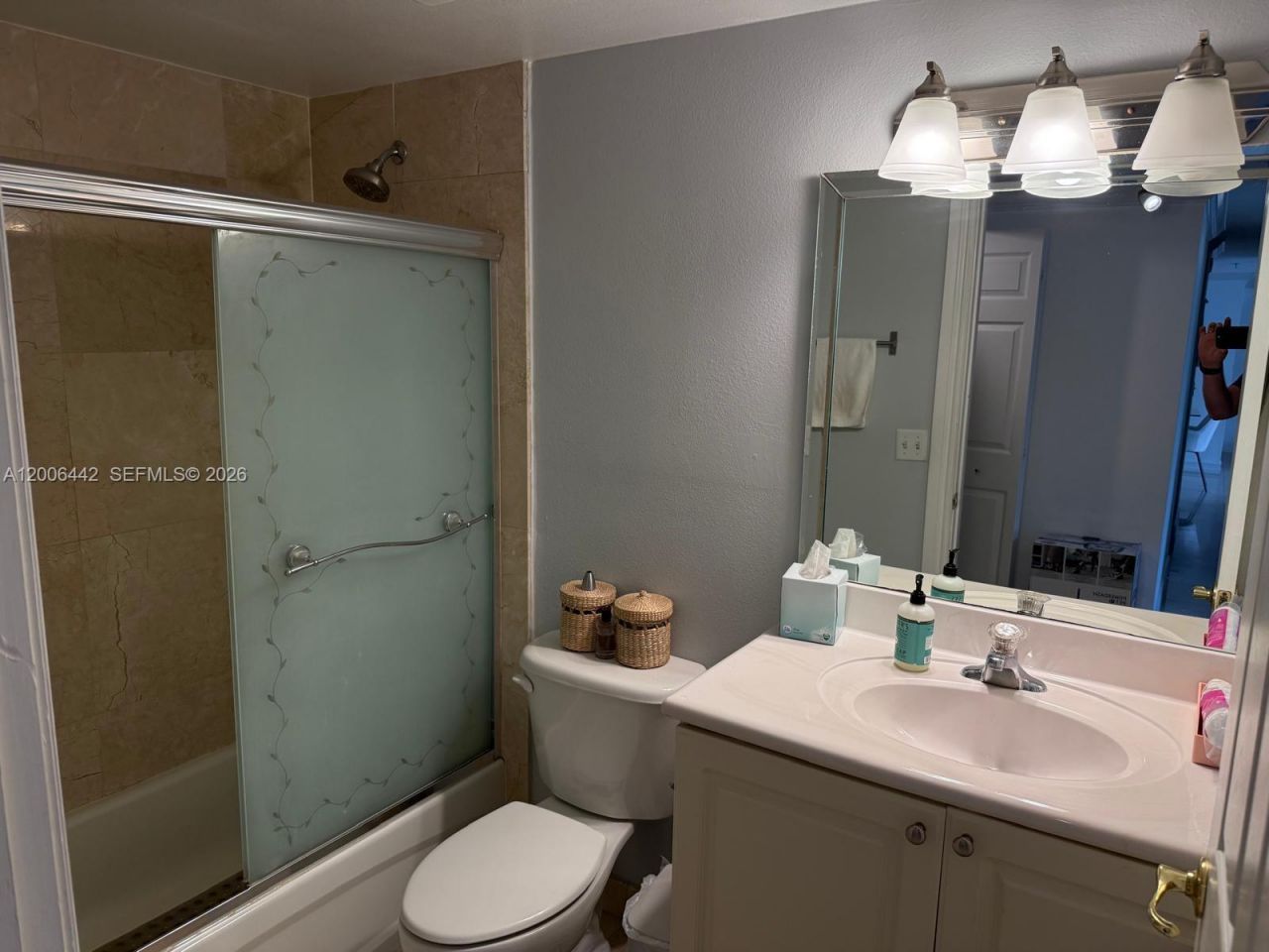 101 Sidonia Ave, Unit 301, Coral Gables, FL 33134 Photo