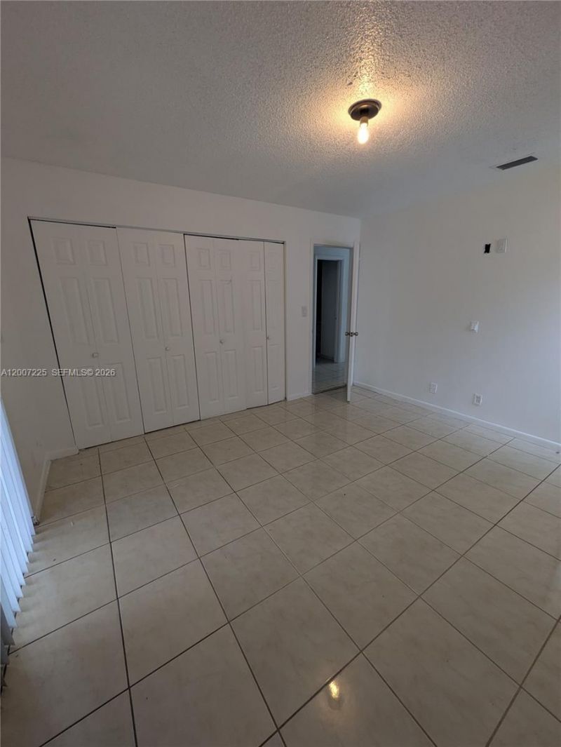 8033 NW 41st Ct , Sunrise, FL 33351 Photo