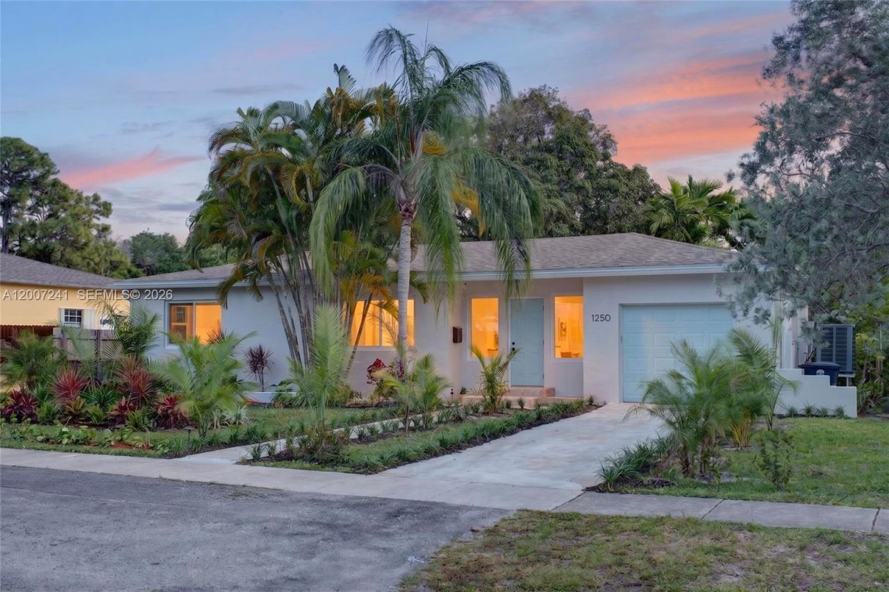 1250 NE 133rd St, North Miami, FL 33161 Photo