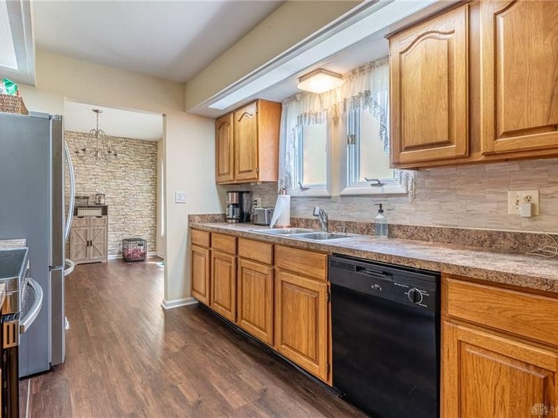 6302 7 Pines Drive, Miami Township, OH 45449 Photo 15