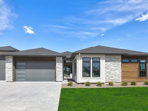 640 W Oak Springs Dr, Meridian, ID 83642