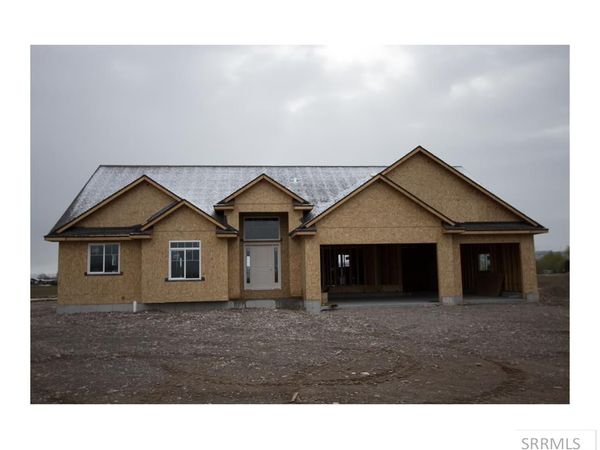 681 Glacier Ave, SHELLEY, ID 83274