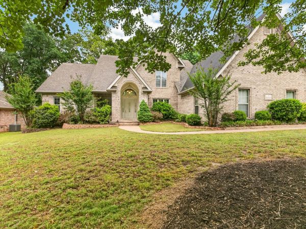 13 Brentwood Cove , Cabot, AR 72023