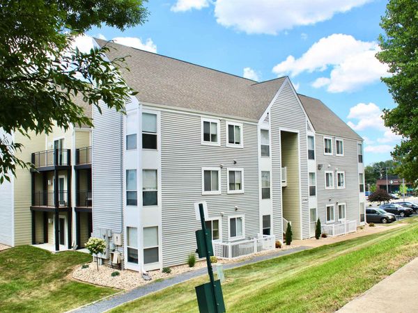1360 HUNTERS RD, Unit D, HARRISONBURG, VA 22801