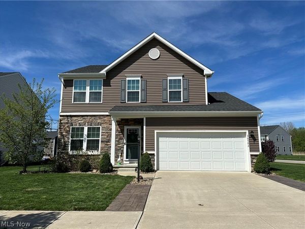 36582 Stockport Mill Drive , North Ridgeville, OH 44039