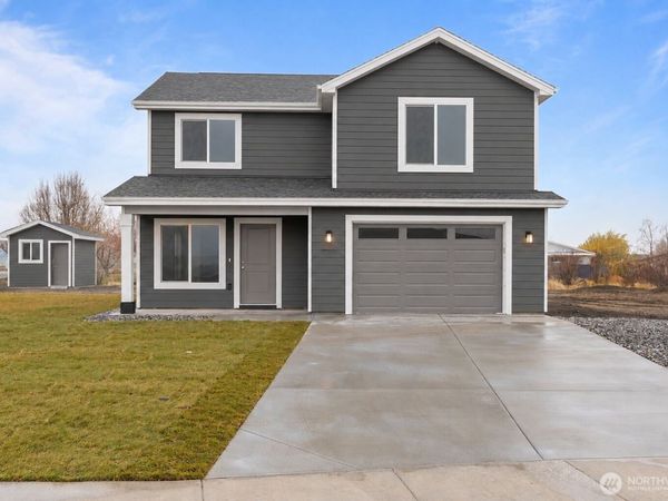 103 Poplar Street , Royal City, WA 99357