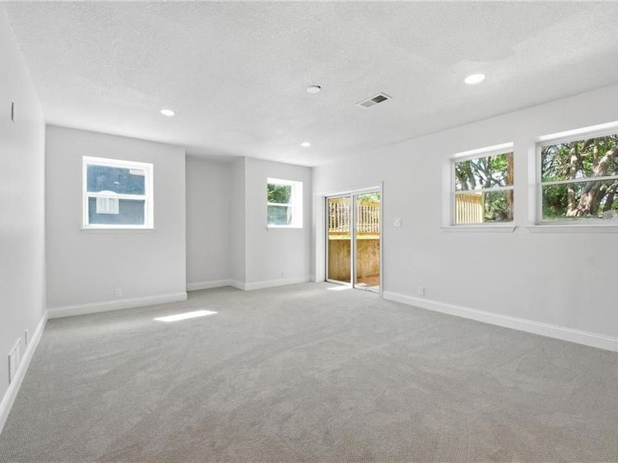 Property Image 73