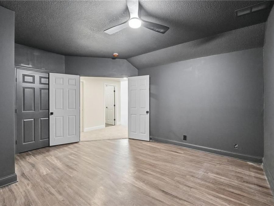 Property Image 76