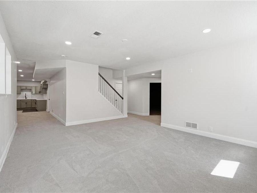 Property Image 77