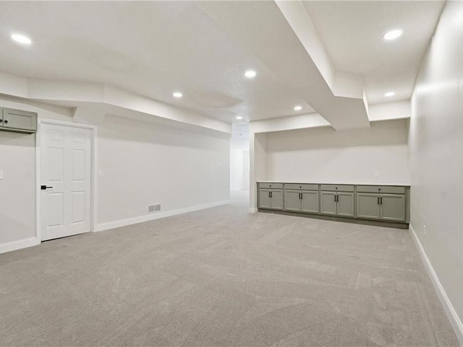 Property Image 80