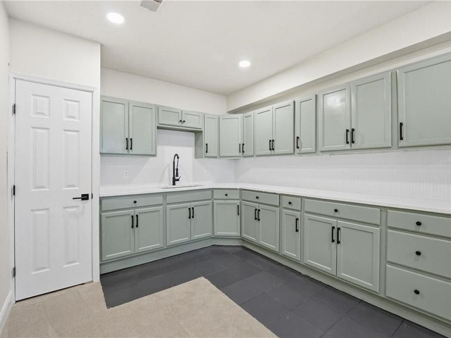 Property Image 81