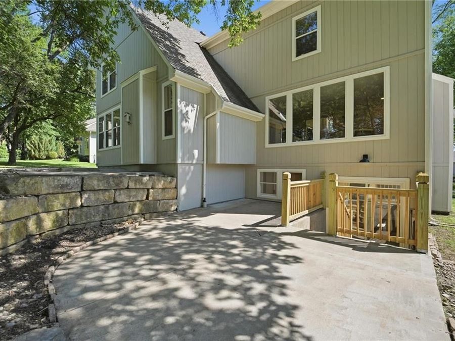 Property Image 86