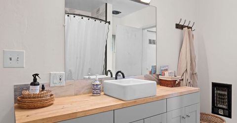 2107 7th Ave, Sacramento, CA 95818 Photo