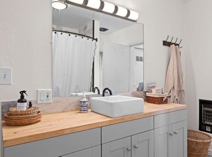 2107 7th Ave, Sacramento, CA 95818 Photo