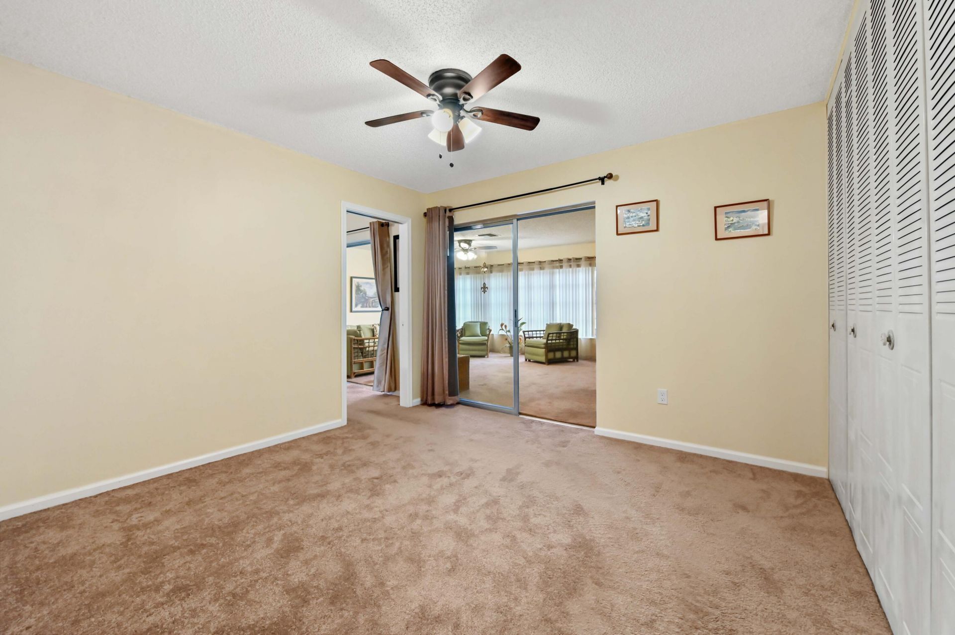 5725 Fernley Drive E, Unit 8, West Palm Beach, FL 33415 Photo