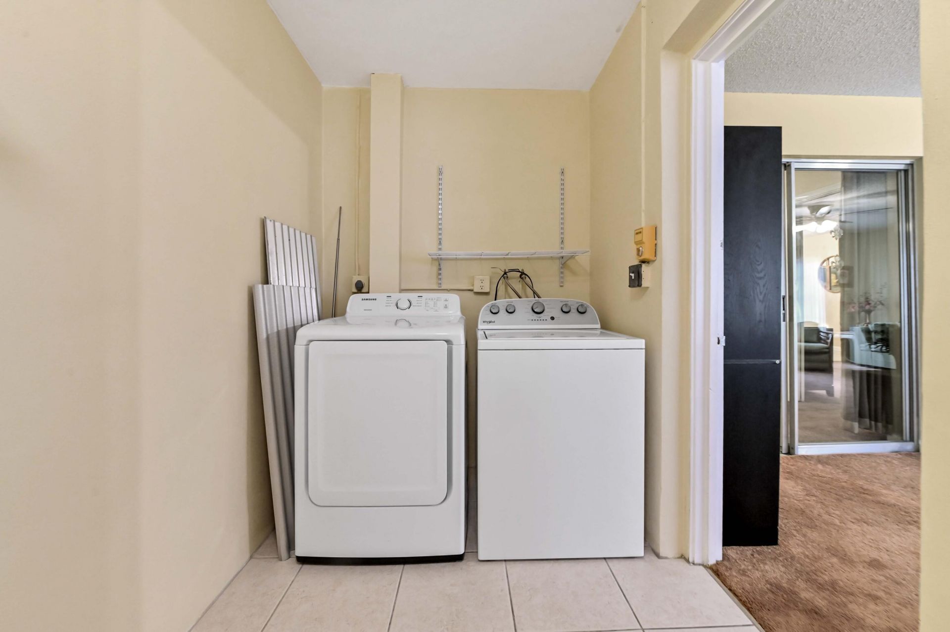 5725 Fernley Drive E, Unit 8, West Palm Beach, FL 33415 Photo