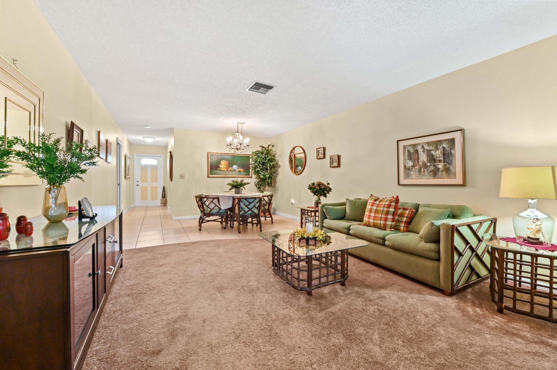 5725 Fernley Drive E, Unit 8, West Palm Beach, FL 33415 Photo