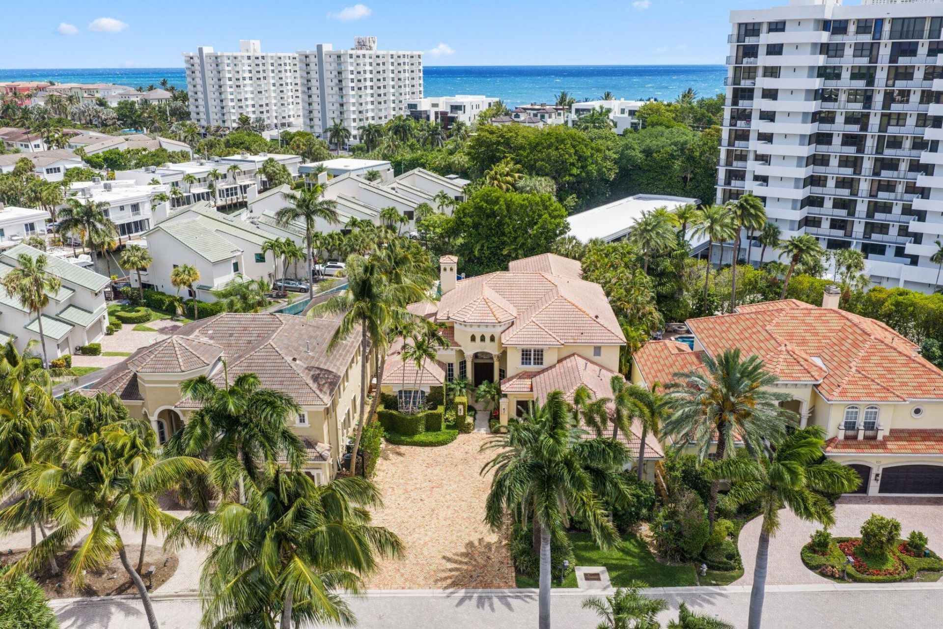 1019 Grand Court, Highland Beach, FL 33487 Photo