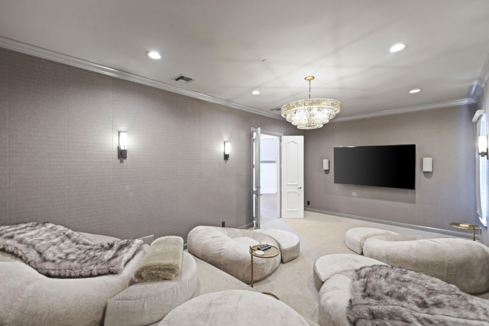 1019 Grand Court, Highland Beach, FL 33487 Photo