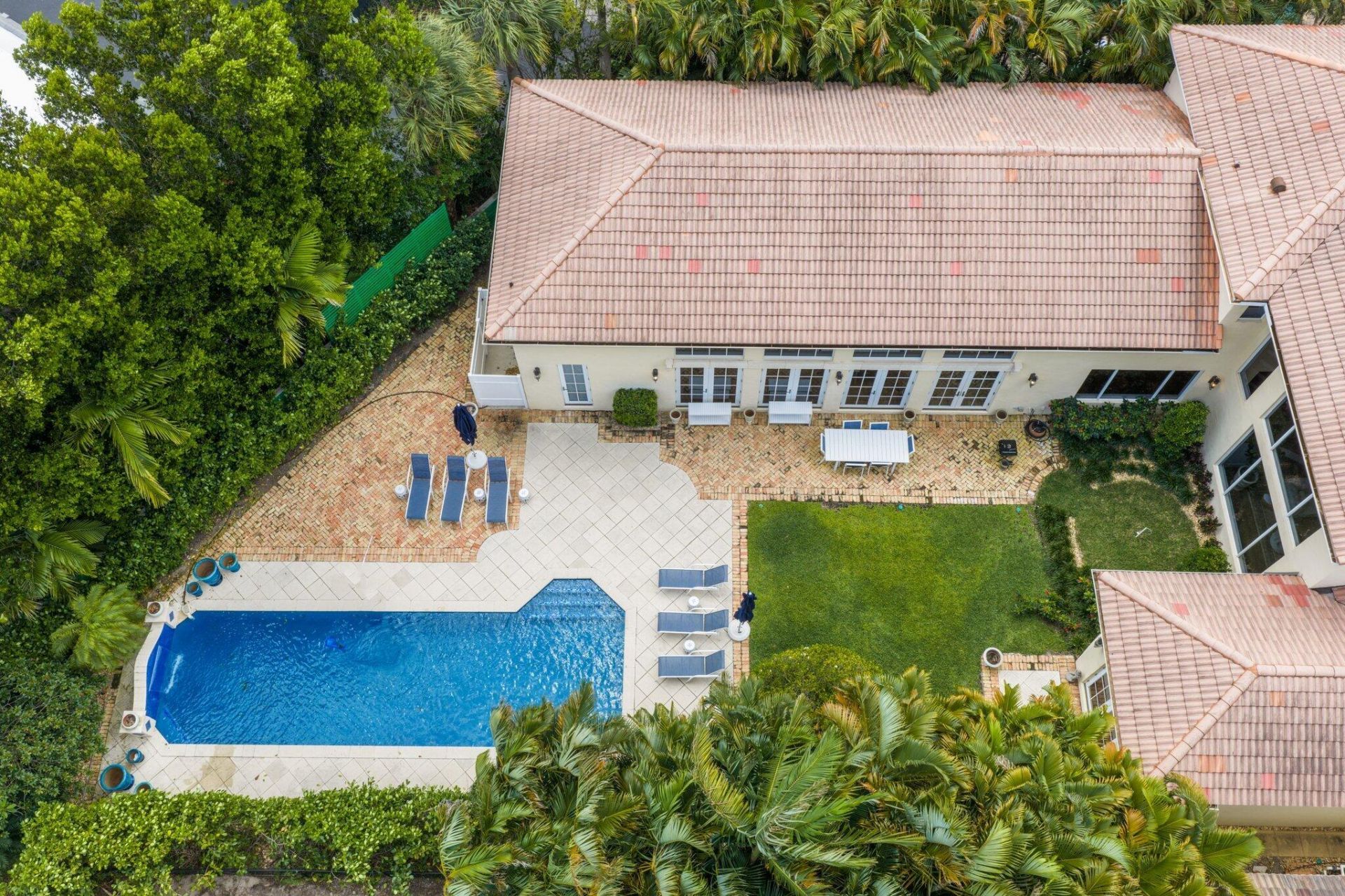 1019 Grand Court, Highland Beach, FL 33487 Photo