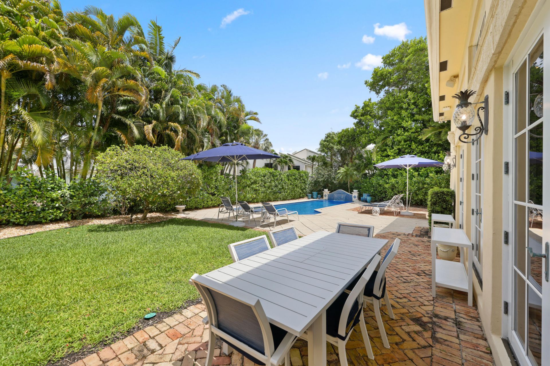 1019 Grand Court, Highland Beach, FL 33487 Photo