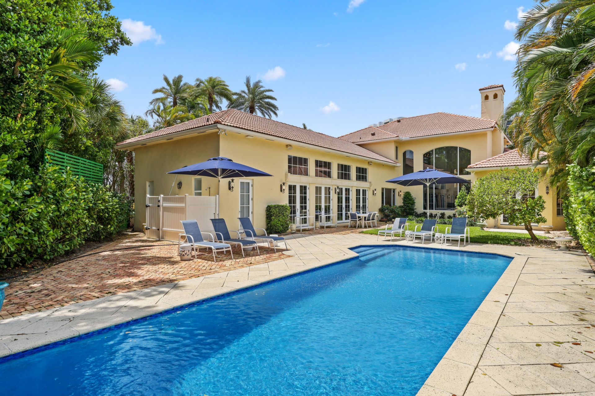 1019 Grand Court, Highland Beach, FL 33487 Photo