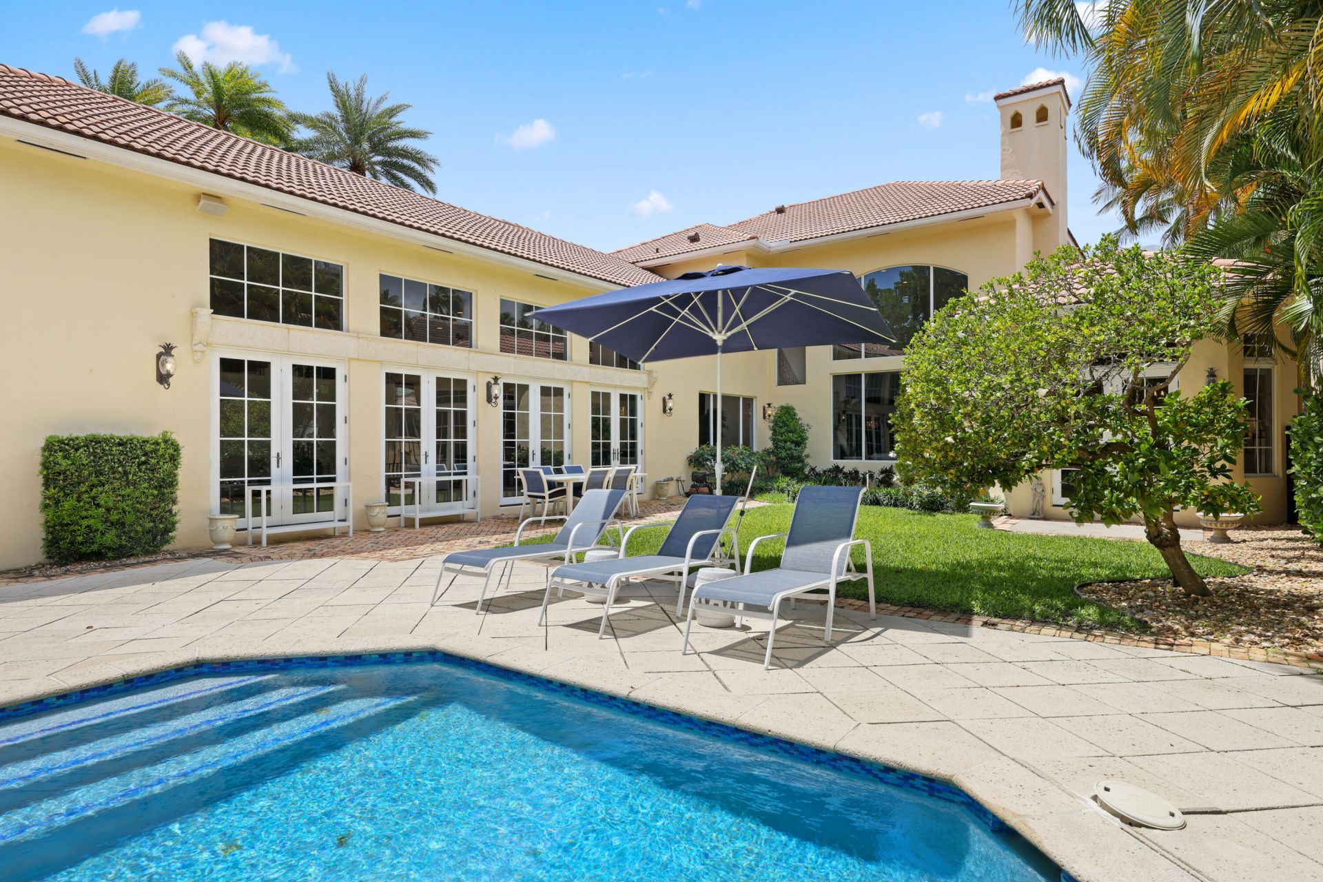 1019 Grand Court, Highland Beach, FL 33487 Photo