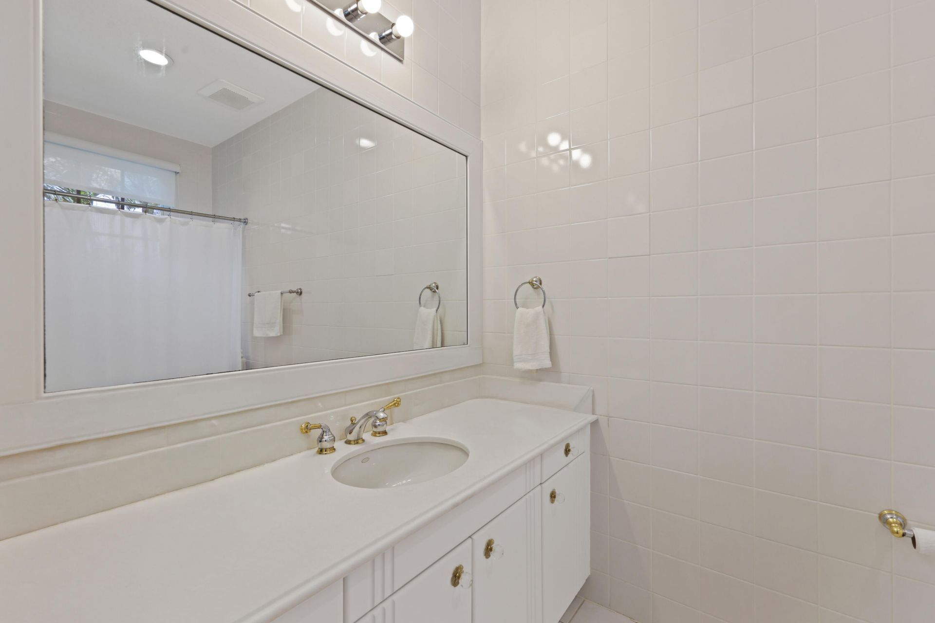 1019 Grand Court, Highland Beach, FL 33487 Photo