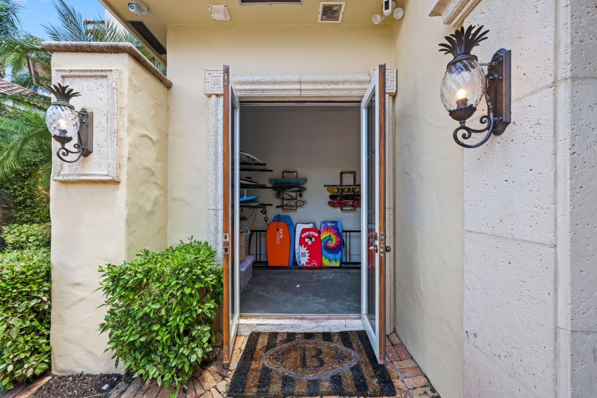 1019 Grand Court, Highland Beach, FL 33487 Photo