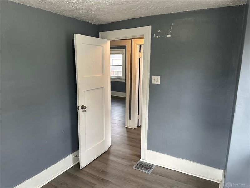 510 W Fairview Avenue, Dayton, OH 45405 Photo 19