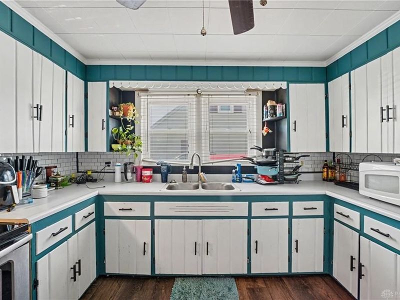 633 Floral Avenue, Troy, OH 45373 Photo 10