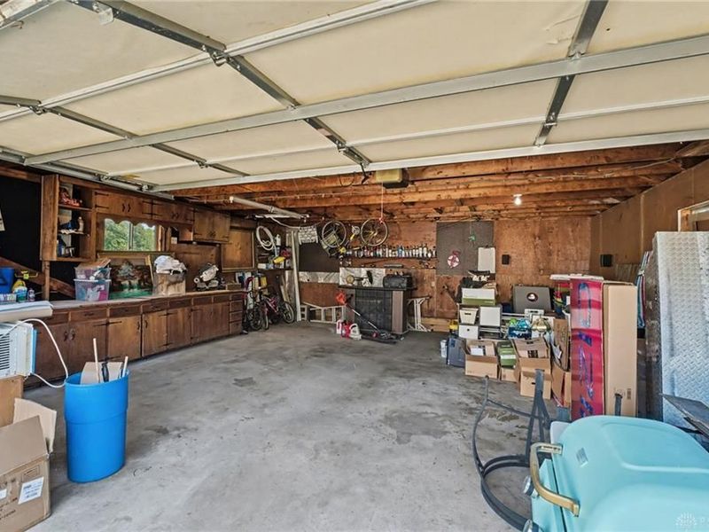 633 Floral Avenue, Troy, OH 45373 Photo 34