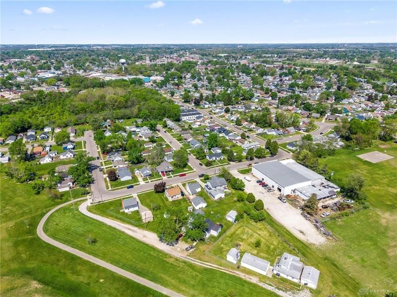 633 Floral Avenue, Troy, OH 45373 Photo 37