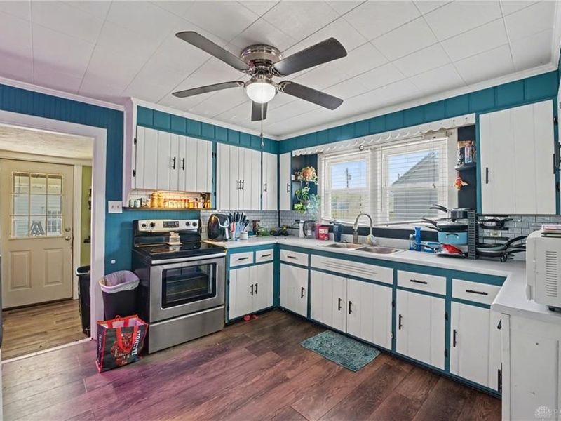 633 Floral Avenue, Troy, OH 45373 Photo 9