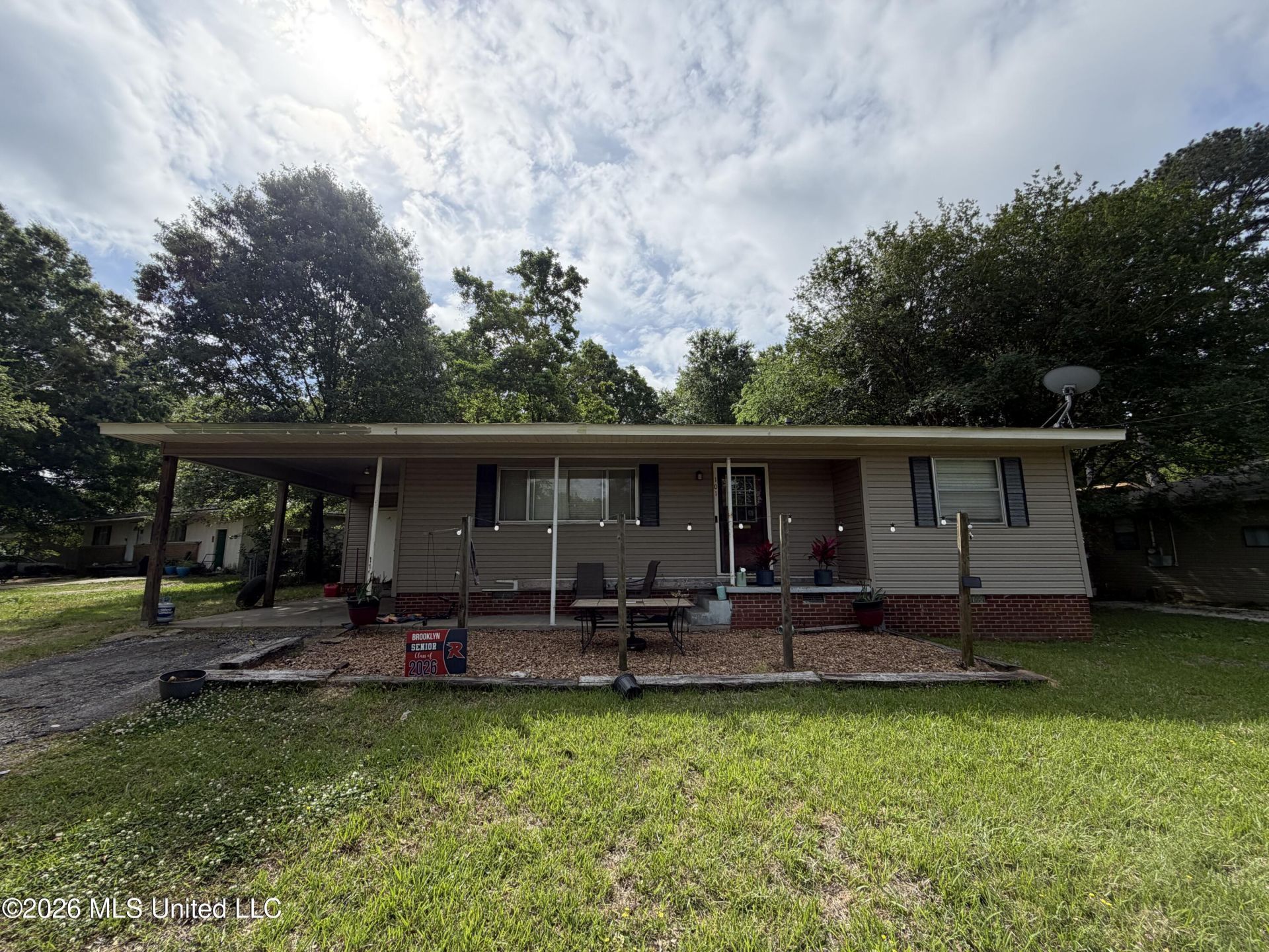 101 Richland Street, Richland, MS 39218 Main Photo