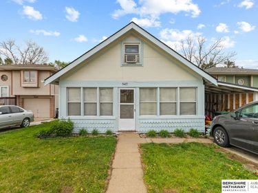 5427 S 48 Avenue, Omaha, NE 68117