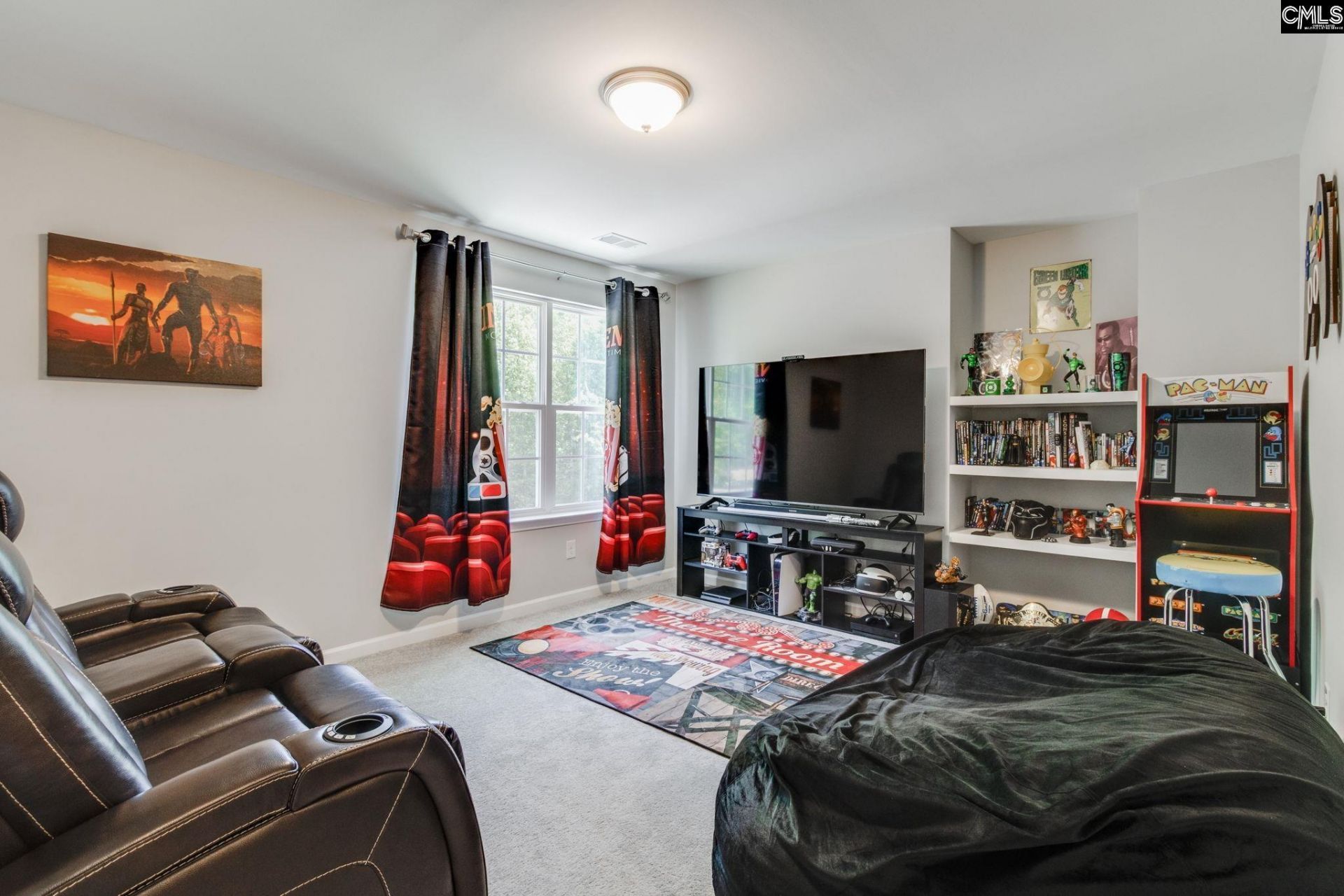460 Harbour Pointe Drive  Photo 19