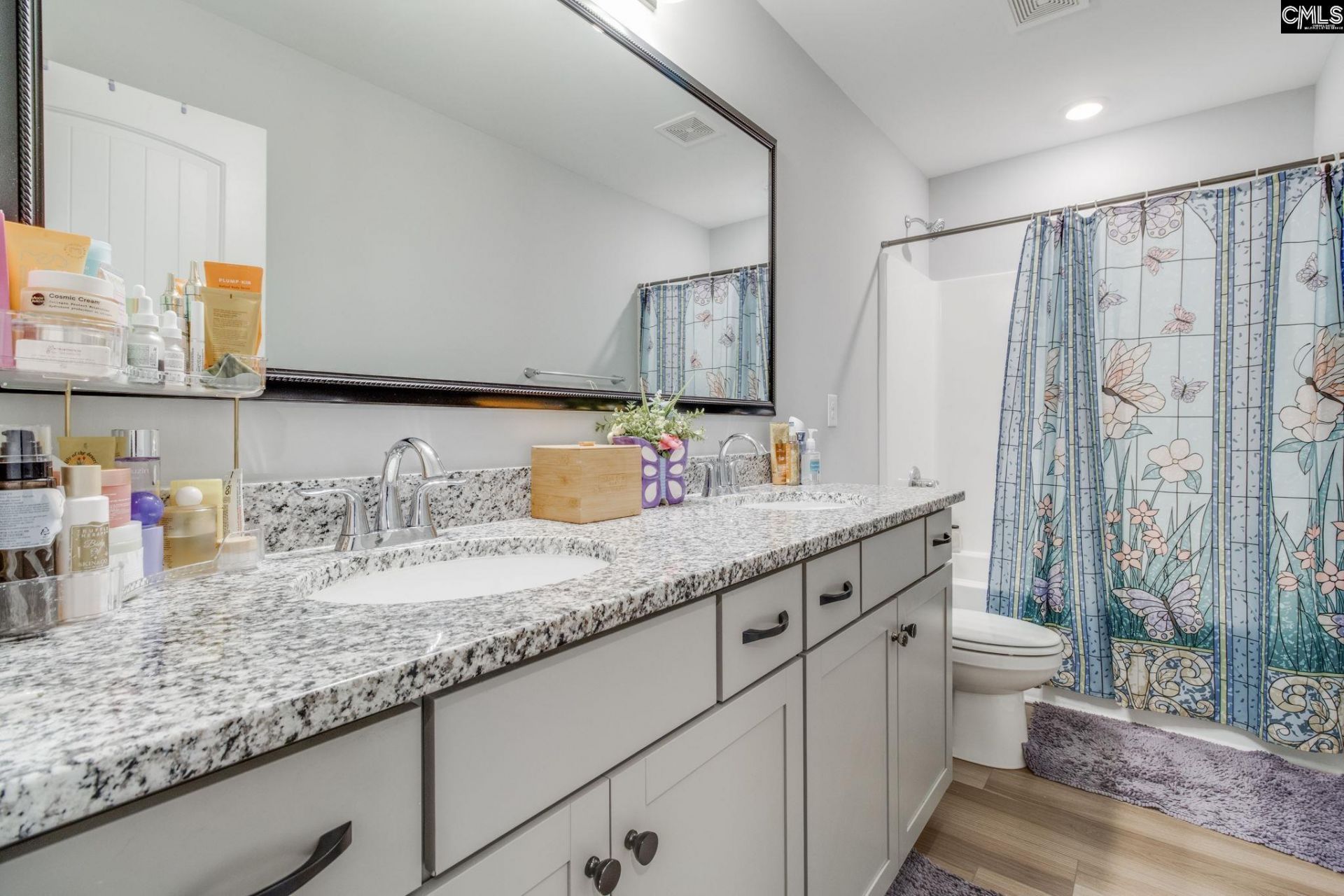460 Harbour Pointe Drive  Photo 32