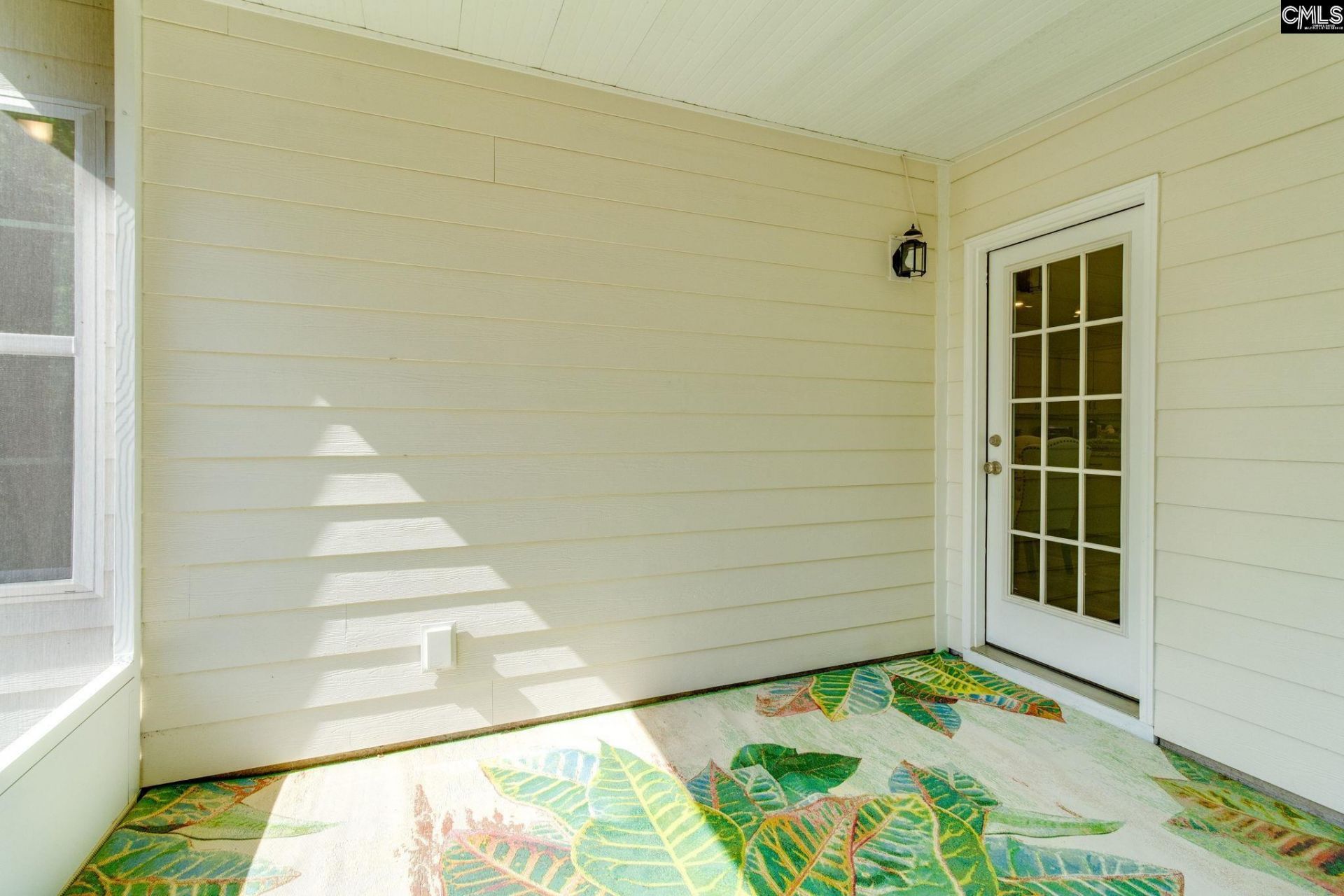 460 Harbour Pointe Drive  Photo 35