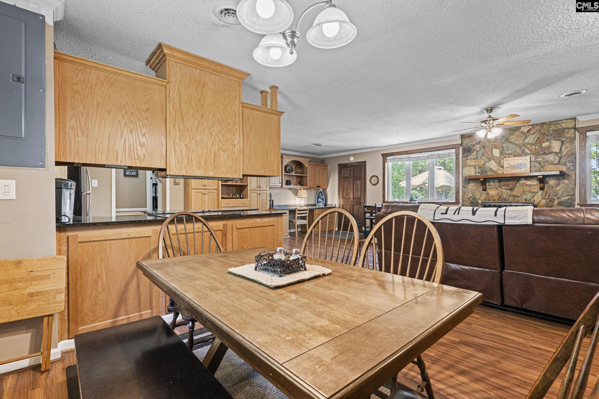 414 Wood Willow Point  Photo 14