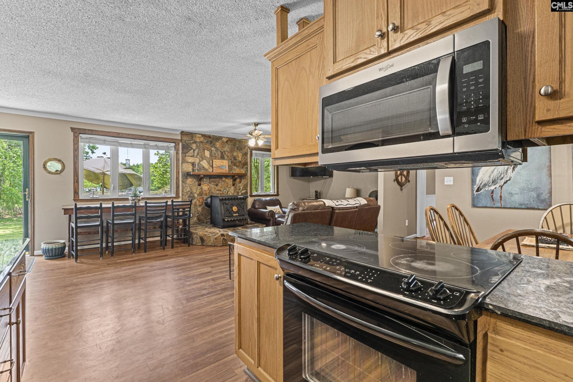 414 Wood Willow Point  Photo 9