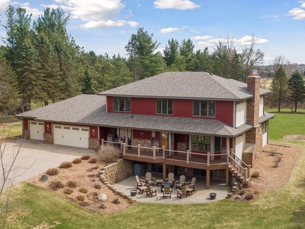 13235 4th Street N, Stillwater, MN 55082