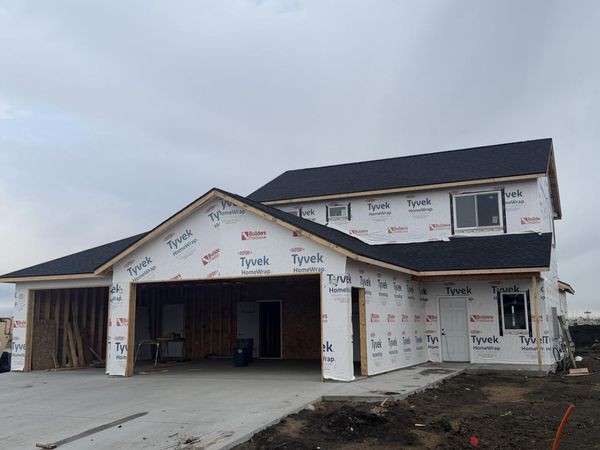 6297 86th Avenue S, Horace, ND 58047